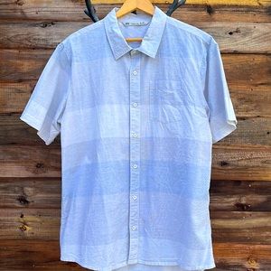 Travis Mathew short sleeve shirt